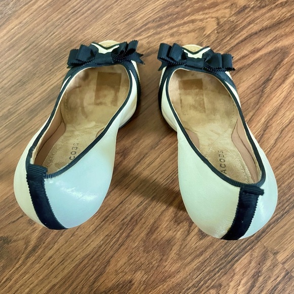 Marc Jacobs Peep Toe Pumps - Picture 8 of 9